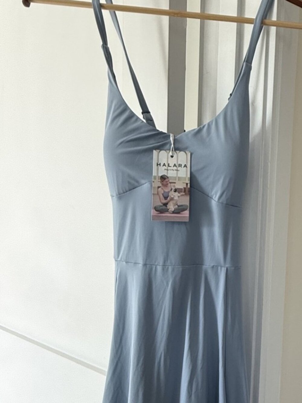 Beautiful new lilac Halara dress with criss-cross back